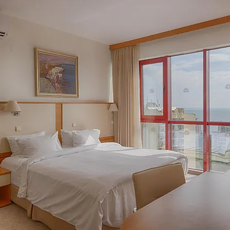 Apollo - , Indoor & Outdoor Pools & Individual Ac In Every Hotel Golden Sands