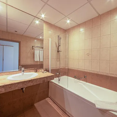 Apollo - , Indoor & Outdoor Pools & Individual Ac In Every Golden Sands