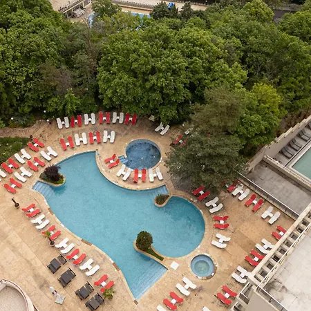 Apollo - , Indoor & Outdoor Pools & Individual Ac In Every