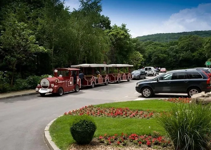 Hotel Apollo - , Indoor & Outdoor Pools & Individual Ac In Every Golden Sands