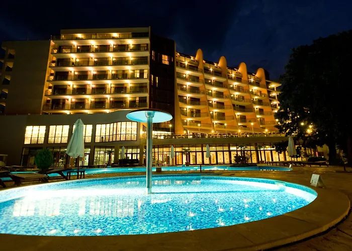 Hotel Apollo - , Indoor & Outdoor Pools & Individual Ac In Every 4*