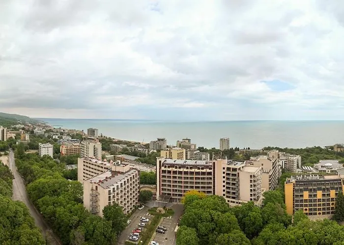 Hotel Apollo - , Indoor & Outdoor Pools & Individual Ac In Every 4*