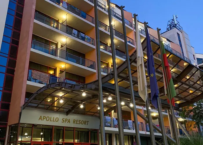 Apollo - , Indoor & Outdoor Pools & Individual Ac In Every