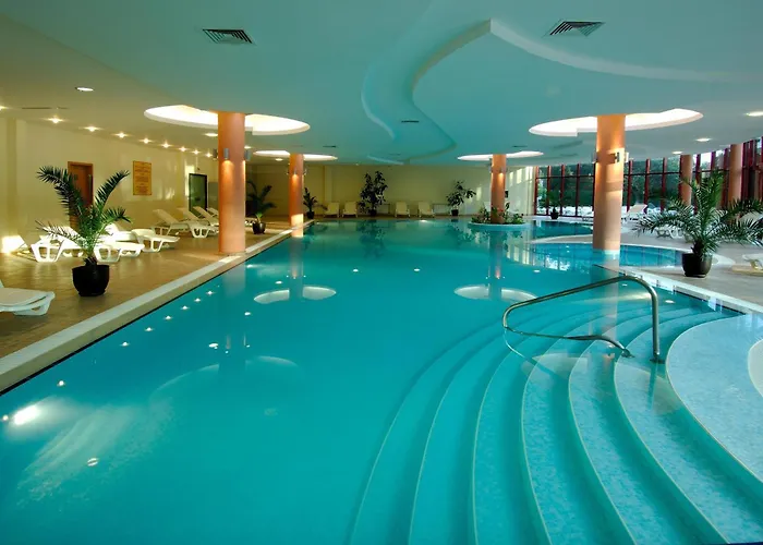 Apollo - , Indoor & Outdoor Pools & Individual Ac In Every 酒店 金沙