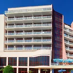 Apollo - , Indoor & Outdoor Pools & Individual Ac In Every Hotel Nisipurile de Aur