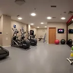 Apollo - , Indoor & Outdoor Pools & Individual Ac In Every 4* 金沙