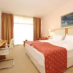 Apollo - , Indoor & Outdoor Pools & Individual Ac In Every