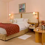 Apollo - , Indoor & Outdoor Pools & Individual Ac In Every 4*