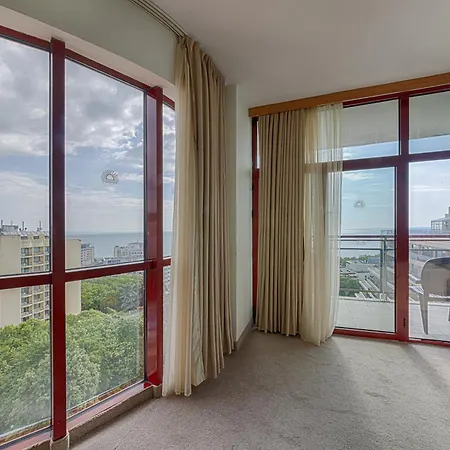 Apollo - , Indoor & Outdoor Pools & Individual Ac In Every Hotel