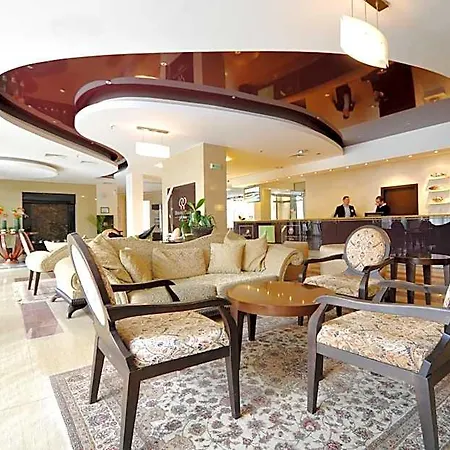 Apollo & Concept Hotel 4*