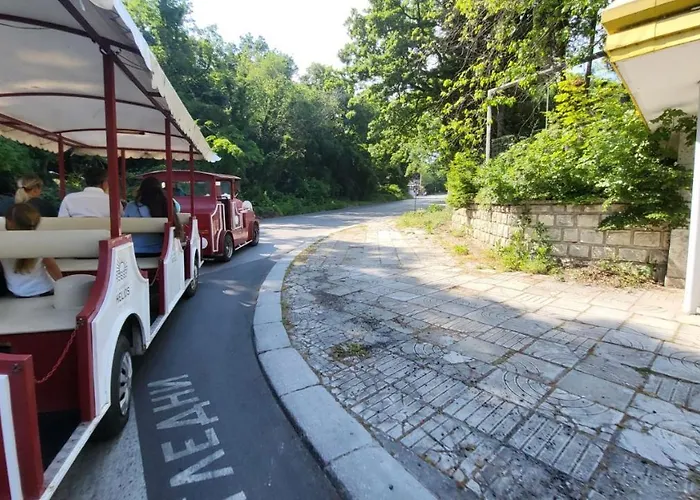 Apollo - , Indoor & Outdoor Pools & Individual Ac In Every