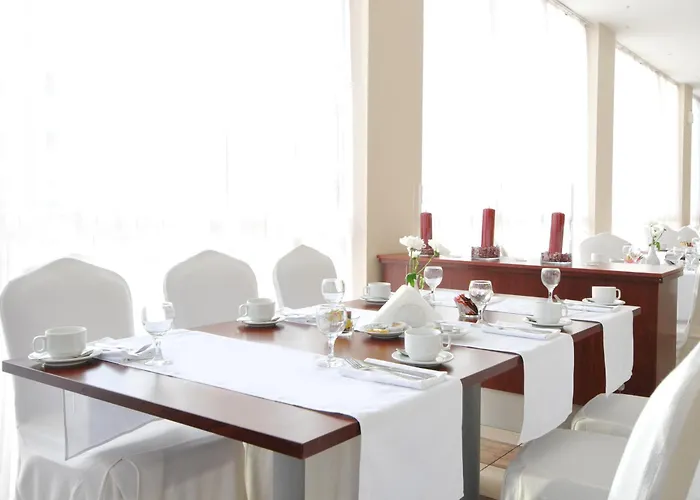 فندق Apollo - , Indoor & Outdoor Pools & Individual Ac In Every