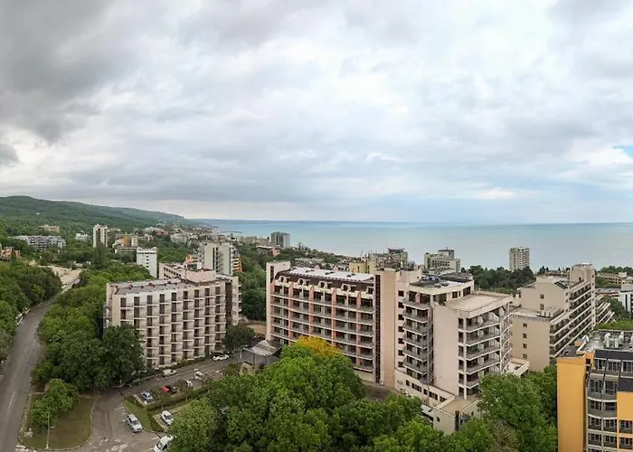 Apollo - , Indoor & Outdoor Pools & Individual Ac In Every فندق 4*