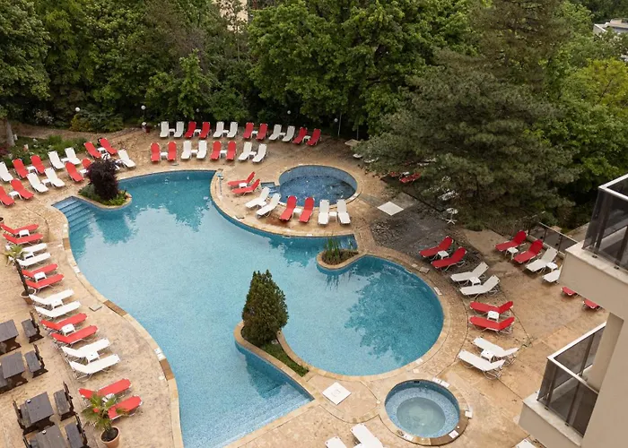 Apollo - , Indoor & Outdoor Pools & Individual Ac In Every 金沙