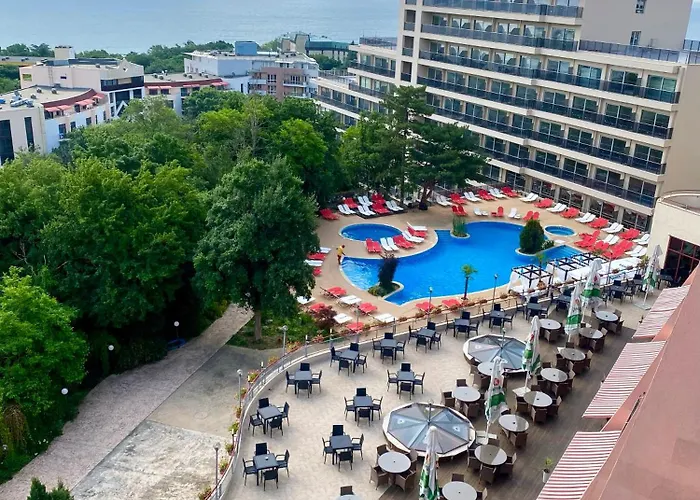 酒店 Apollo - , Indoor & Outdoor Pools & Individual Ac In Every