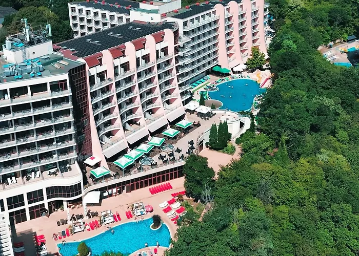 Apollo - , Indoor & Outdoor Pools & Individual Ac In Every 4* غولدن ساندز